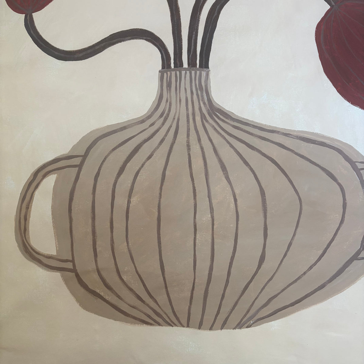 Red tulips in the vase.