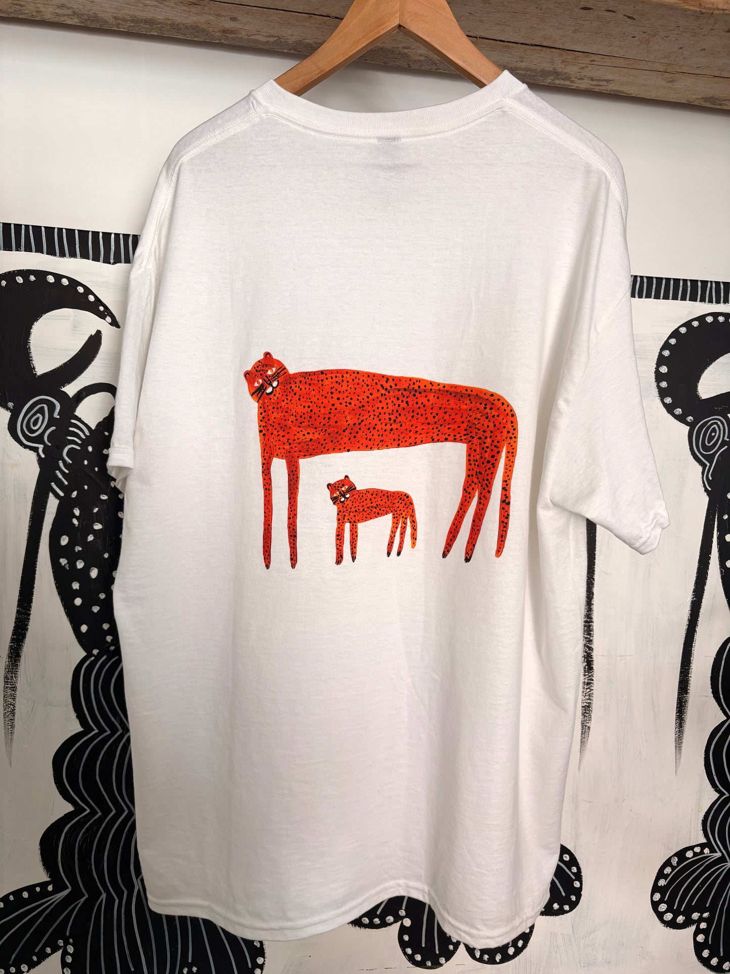 Leopard T-Shirt.