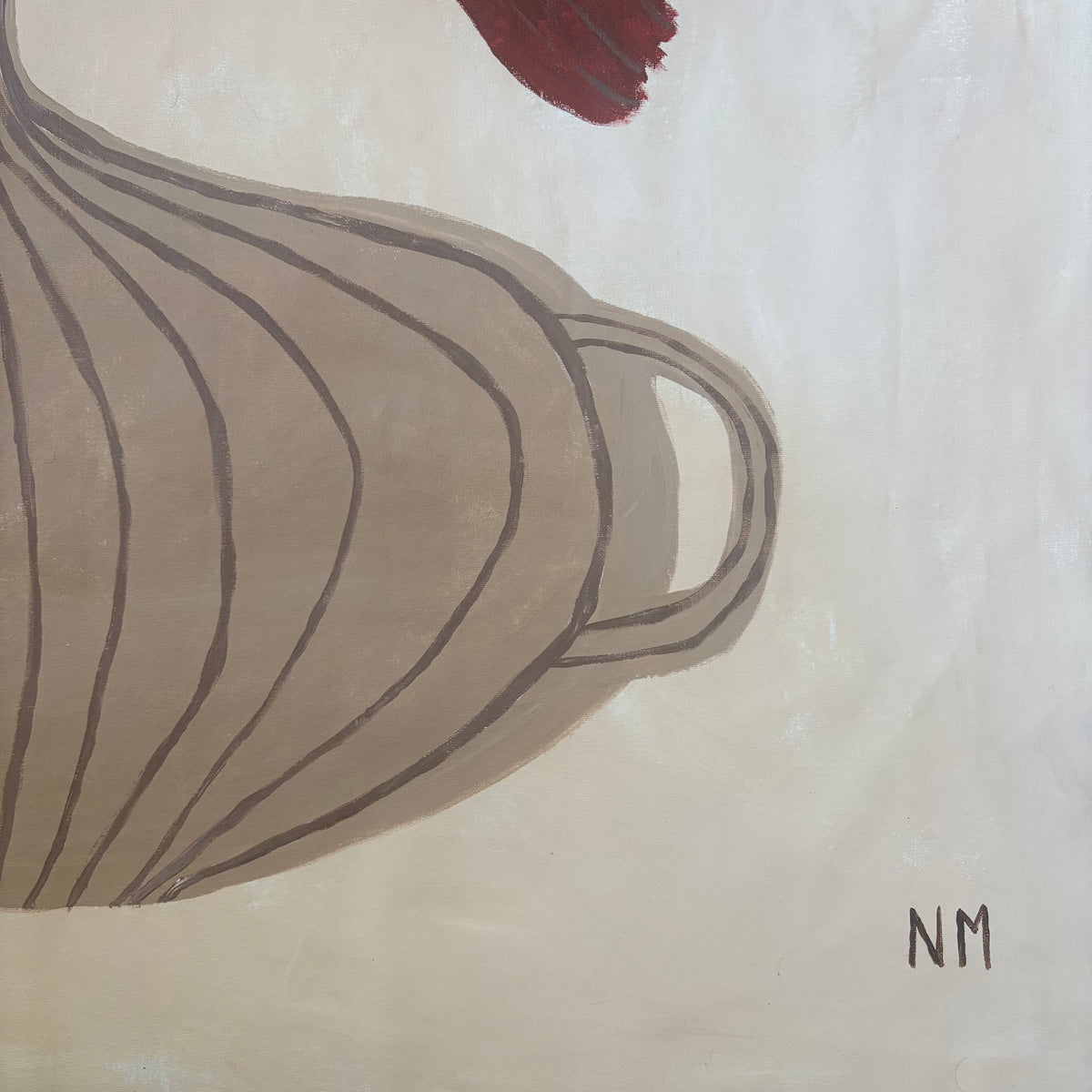 Red tulips in the vase.