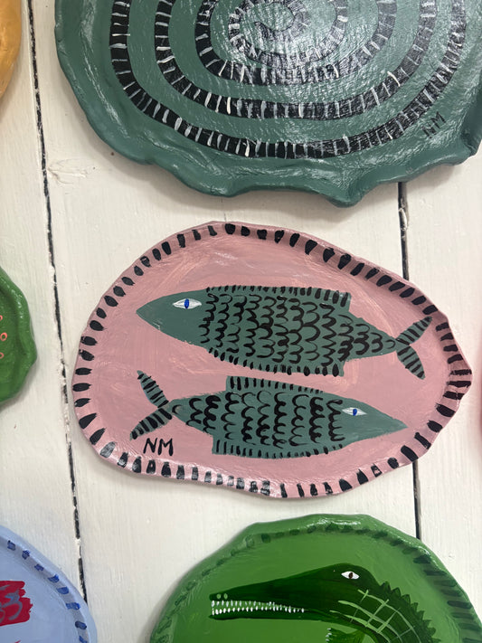 Two fishes wall plate.