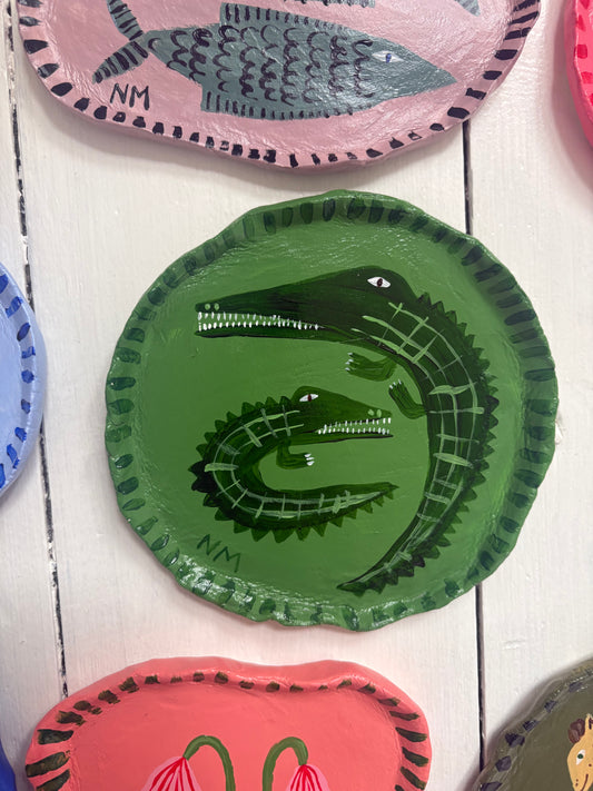 Two green crocodiles wall plate.