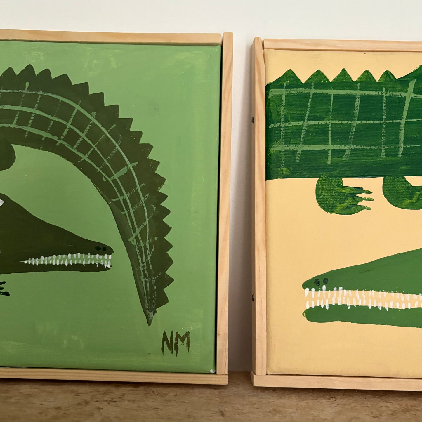 Crocodiles on green 2